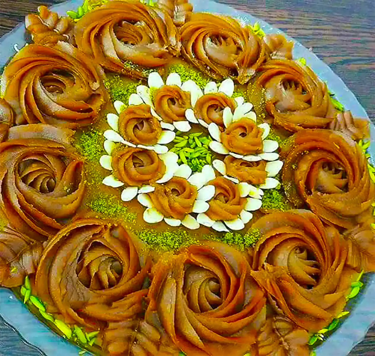 تزئین حلوا مجلسی