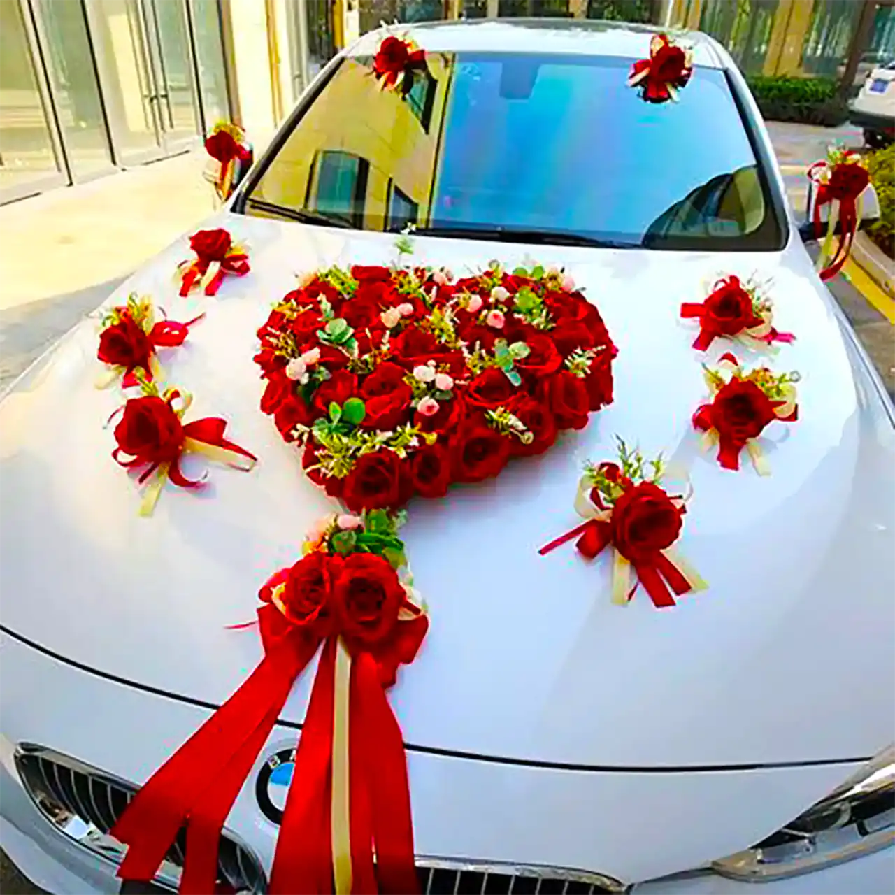 تزئین ماشین عروس