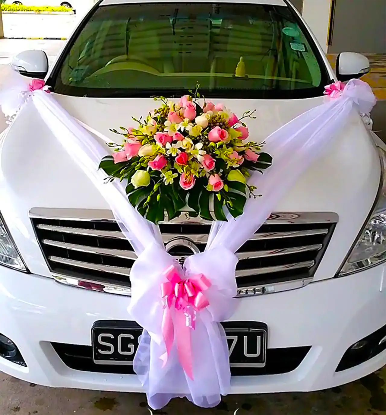 تزئین ماشین عروس