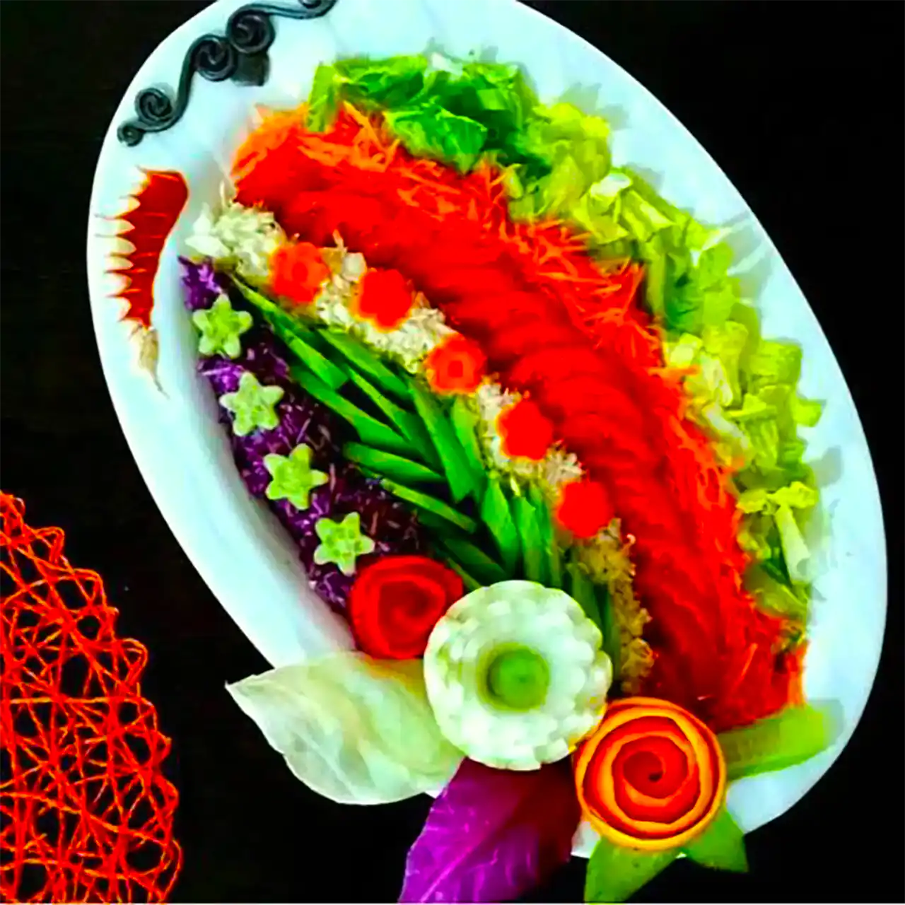 تزئین سالاد فصل