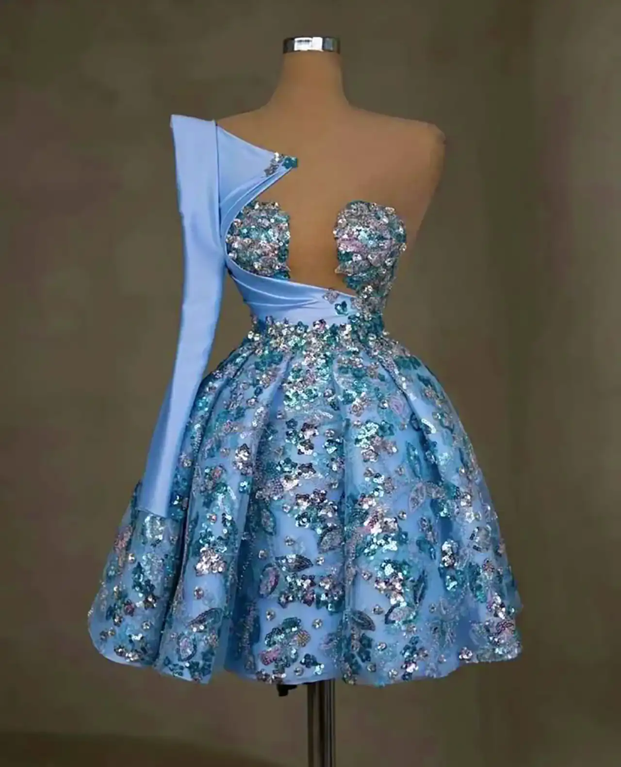 لباس مجلسی کوتاه عروسکی