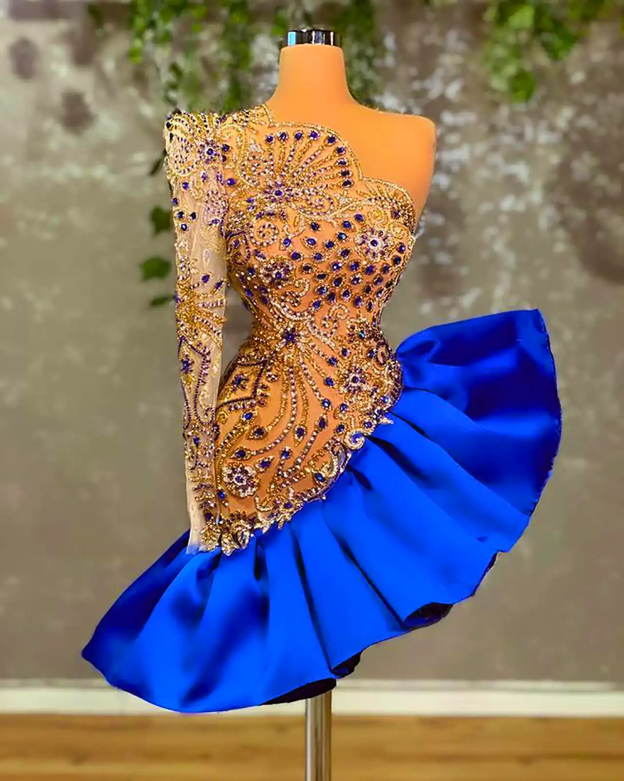 لباس مجلسی کوتاه عروسکی