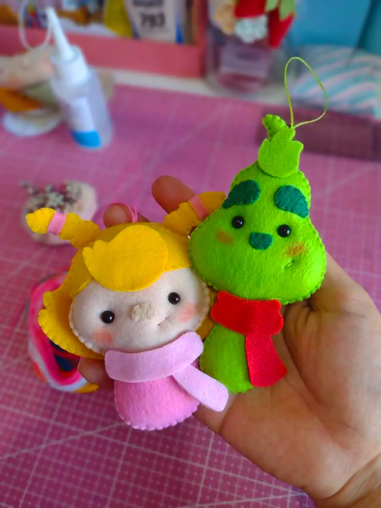 عروسک بند انگشتی نمدی