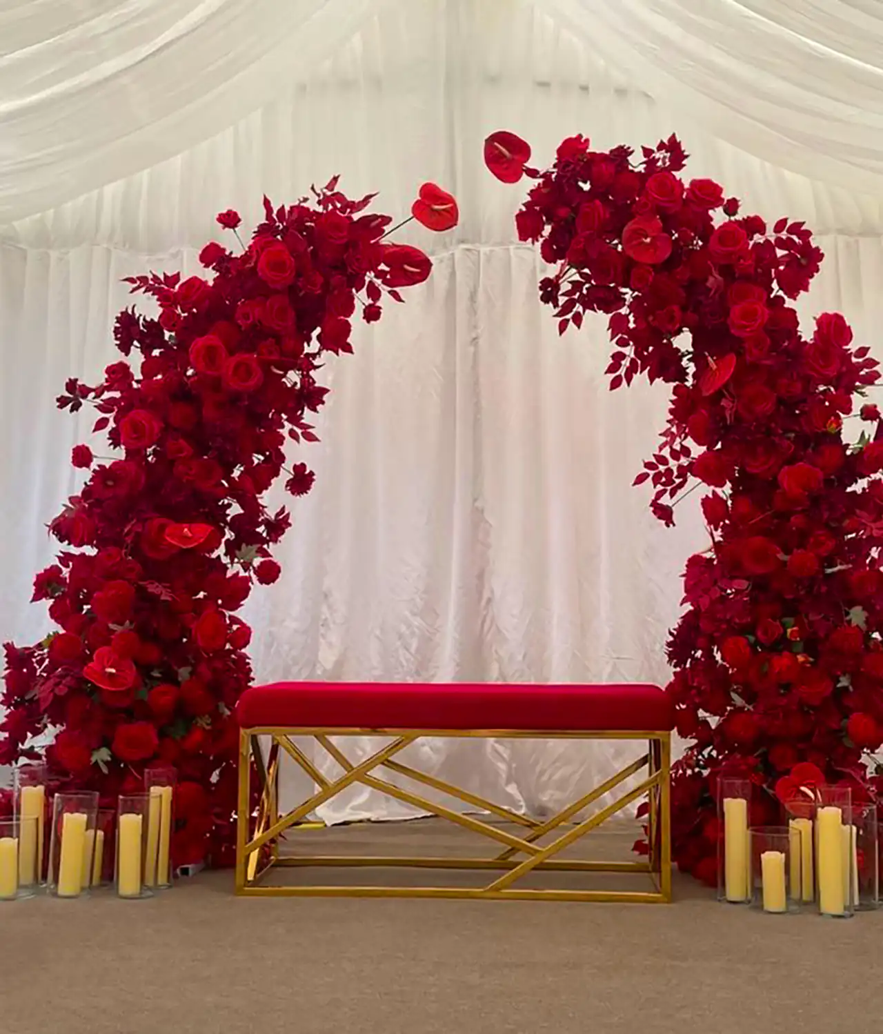 بک دراپ نامزدی قرمز