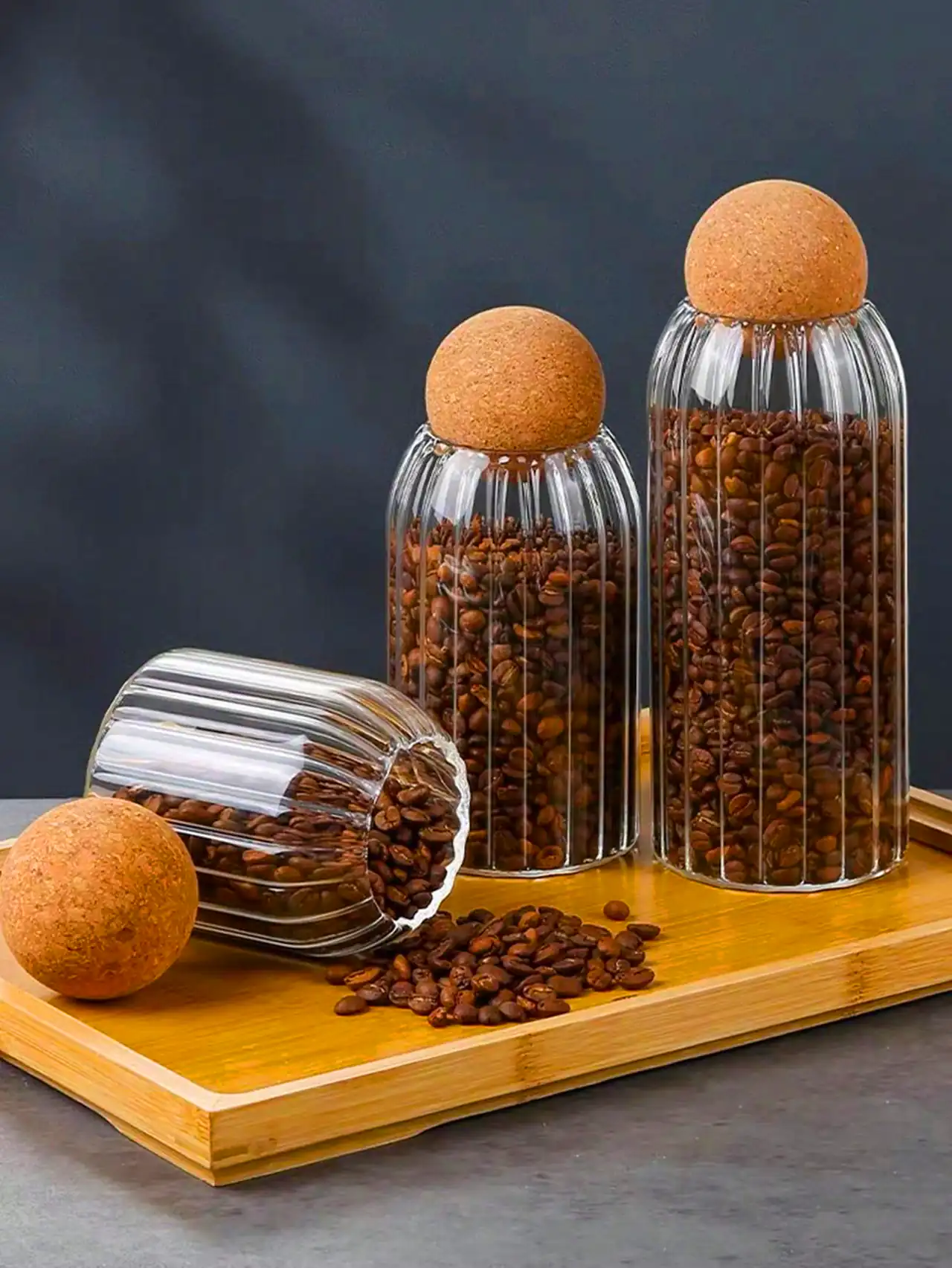 بانک تنقلات شیشه ای درب چوبی