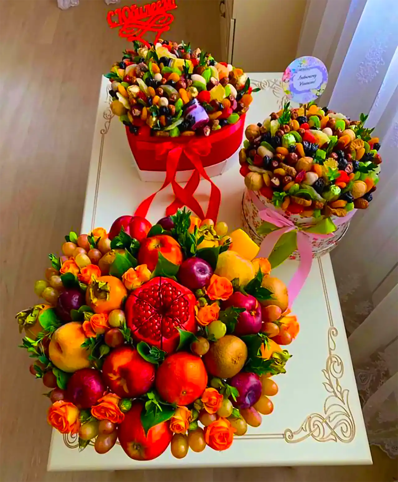 باکس میوه تزیینی یلدا