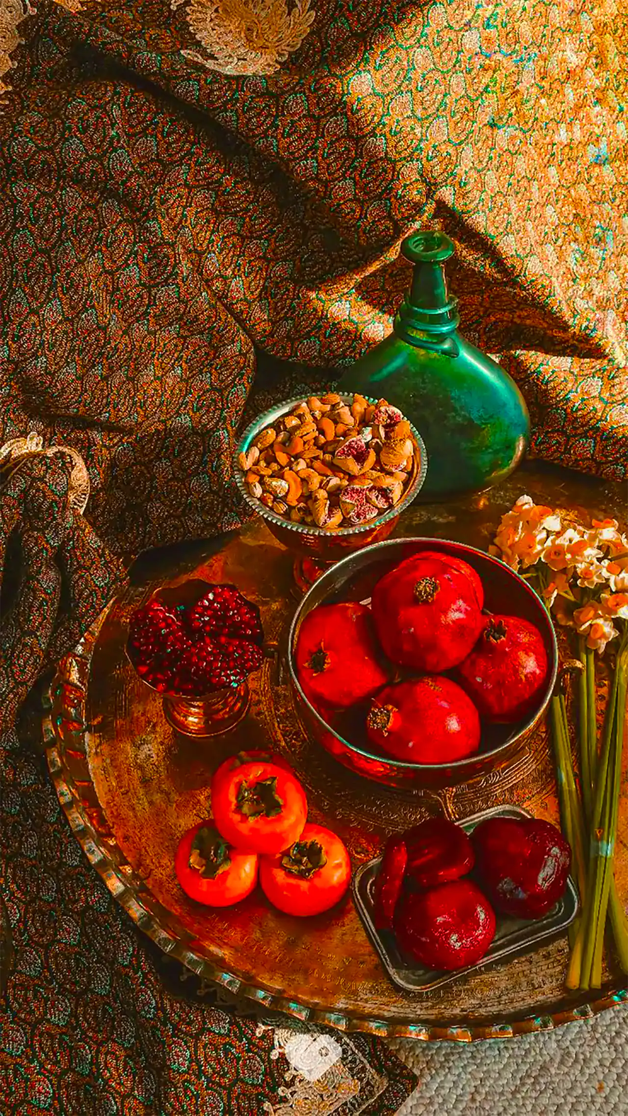 چیدن سنتی برای شب یلدا