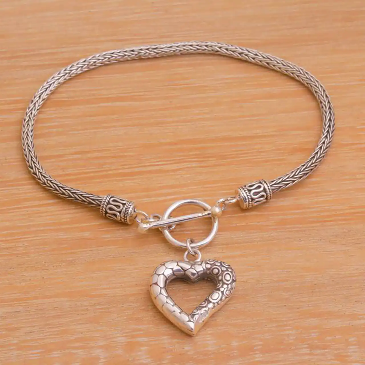 دستبند بنگل نقره ای خاص