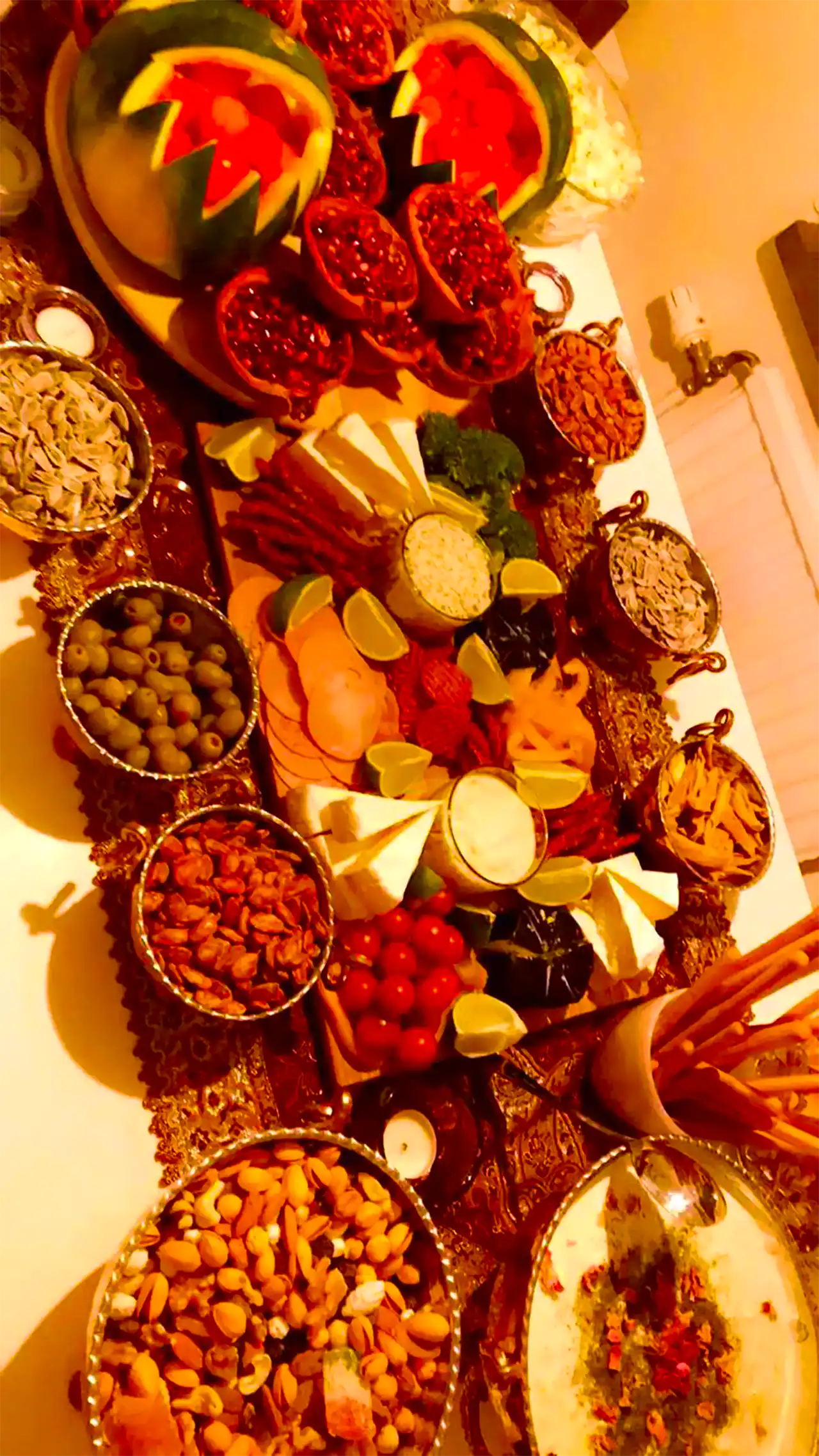 دیزاین میز برای شب یلدا