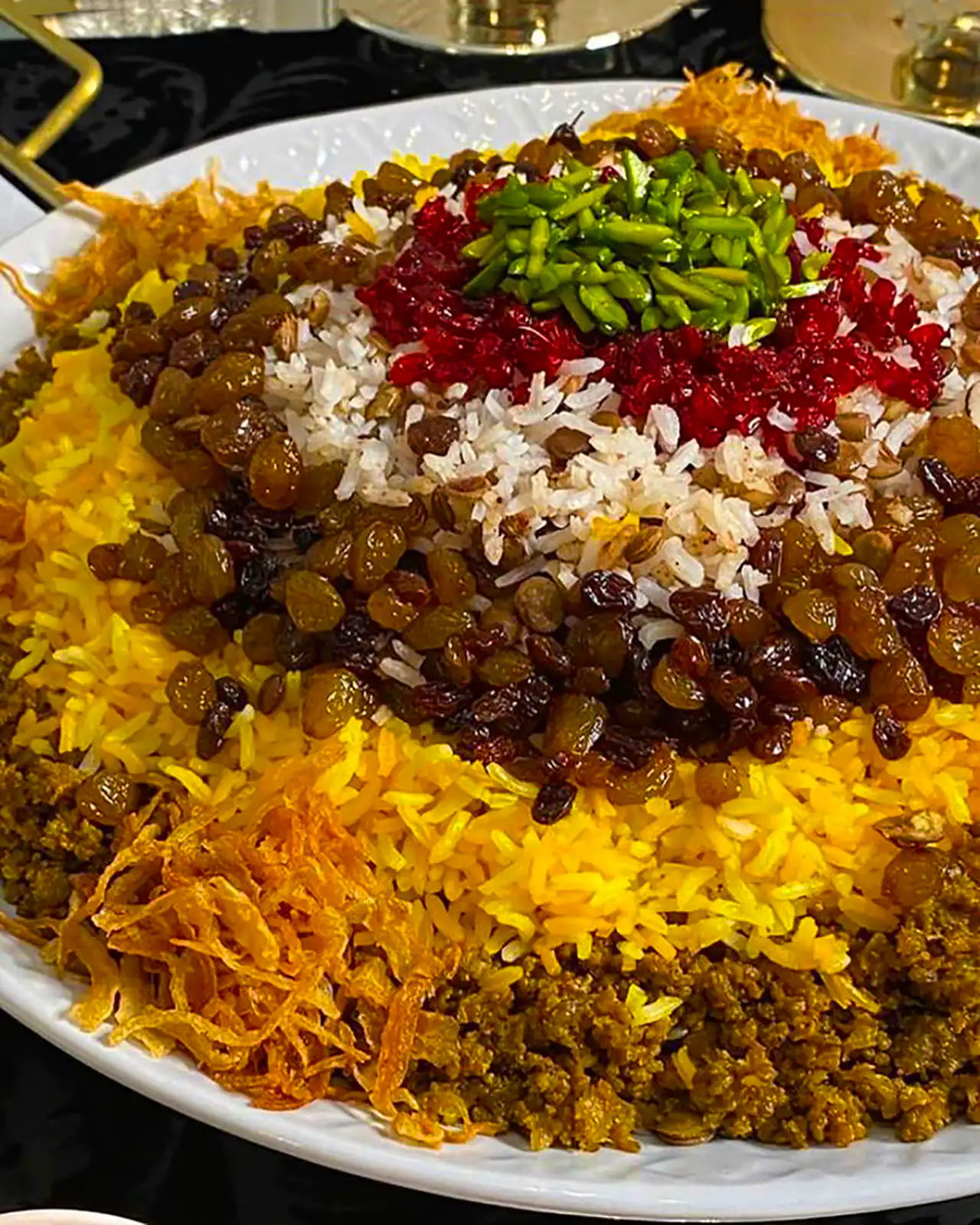 دیزاین پلو ایرانی با گوشت