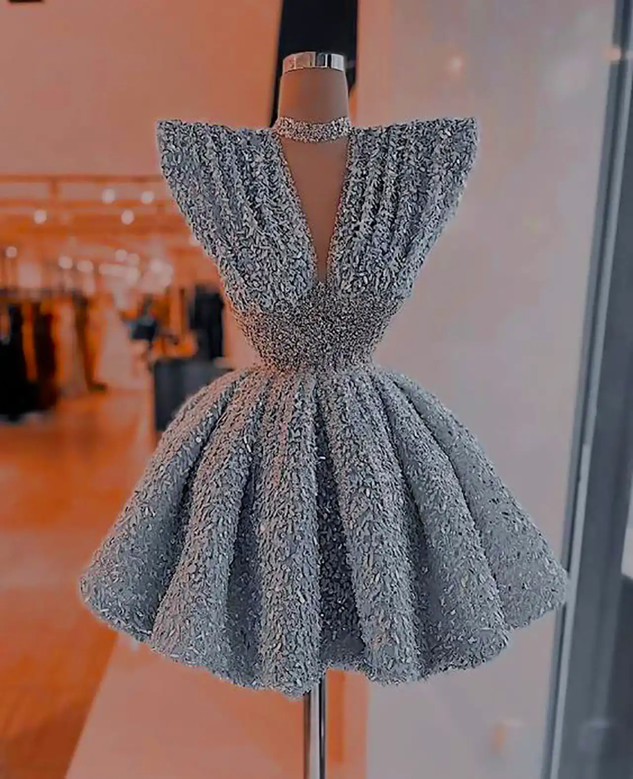 لباس مجلسی کوتاه عروسکی