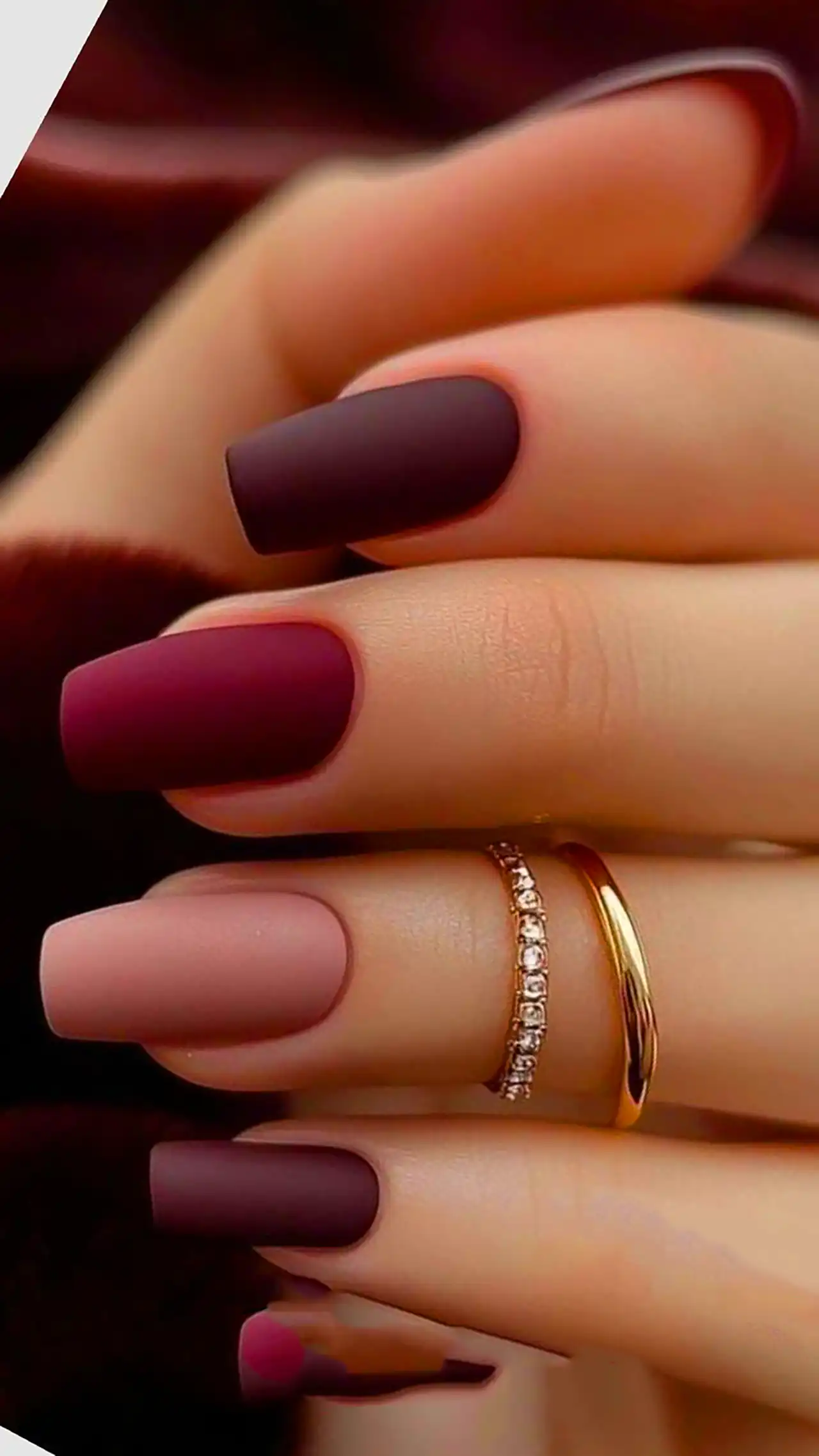 کاشت ناخن مات