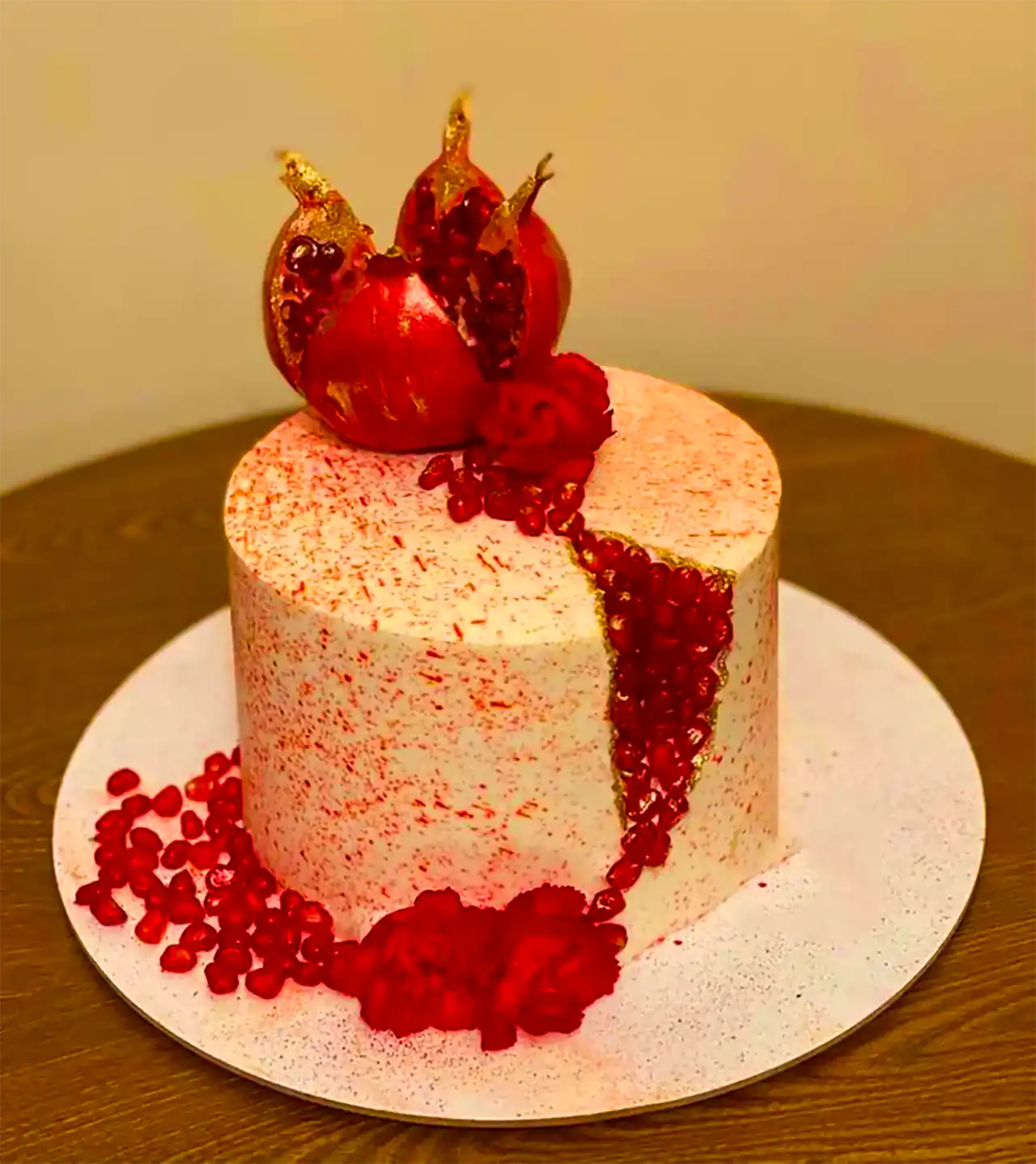 کیک استوانه ای برای یلدا