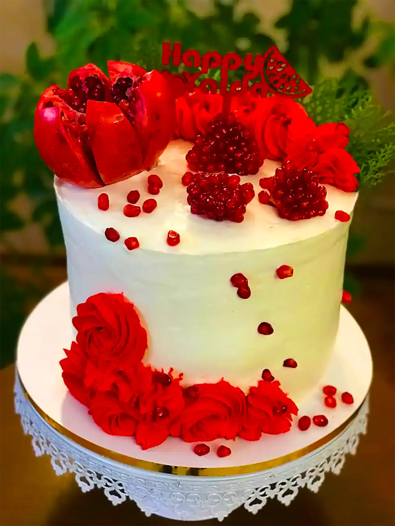 کیک استوانه ای برای یلدا