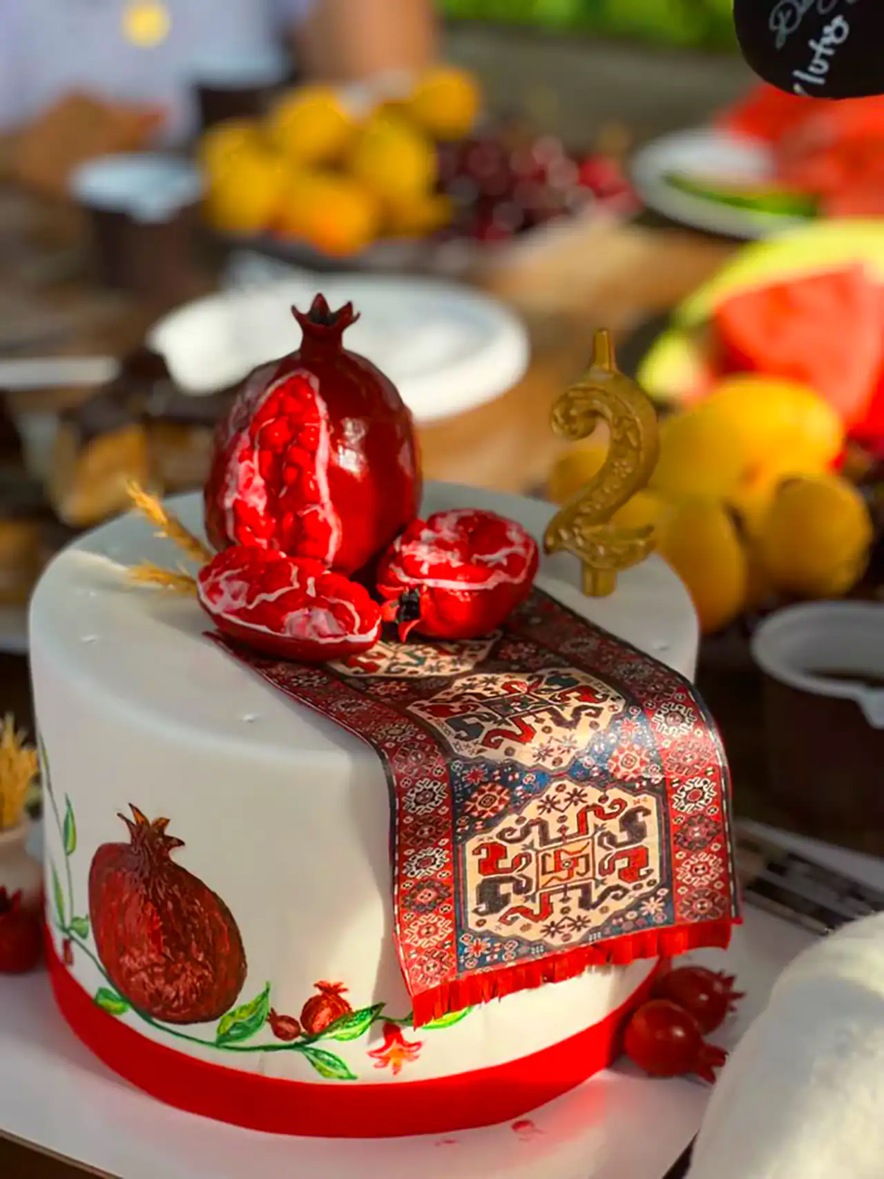 کیک یلدایی جدید خاص