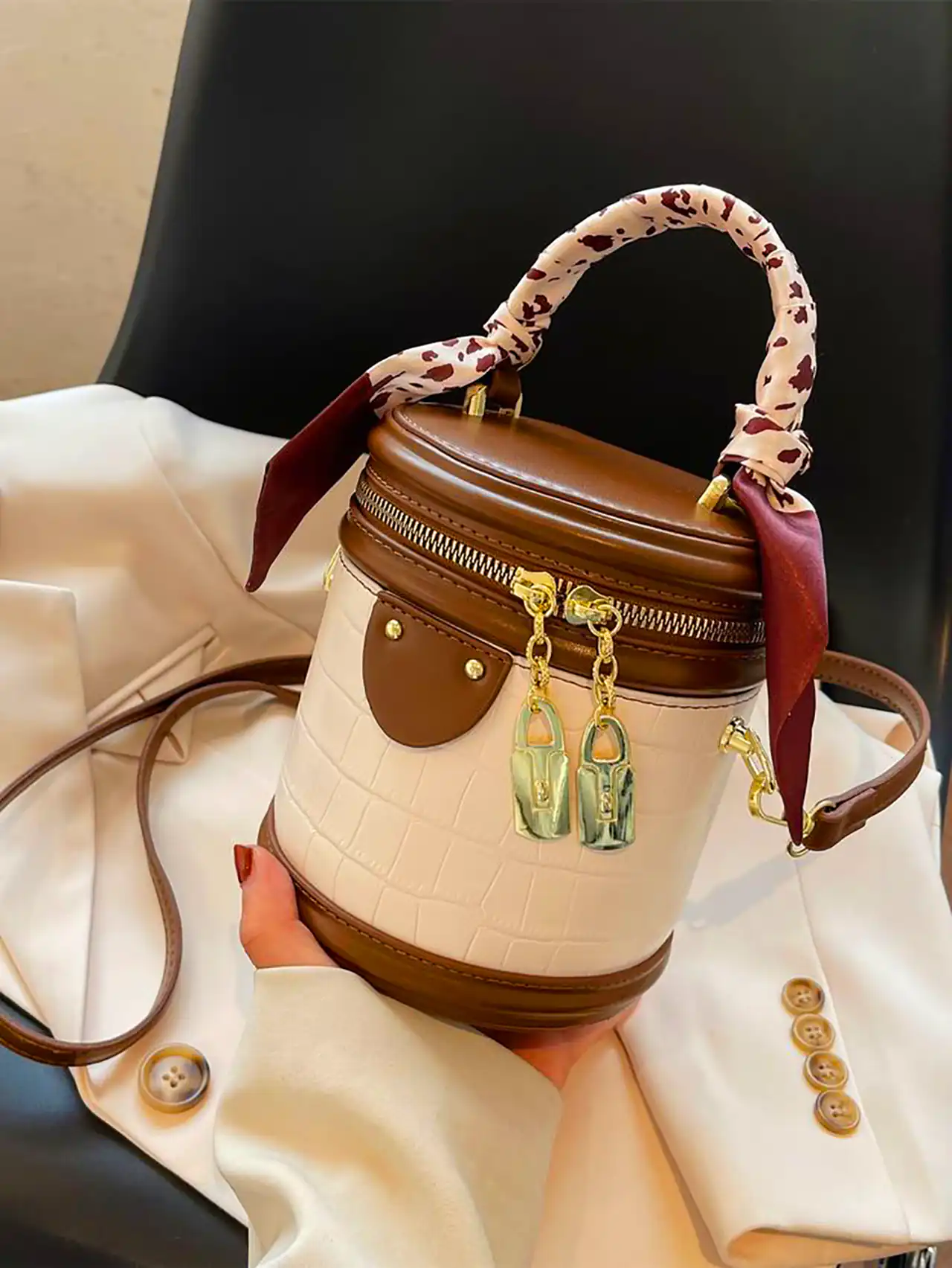 کیف رو دوشی زنانه