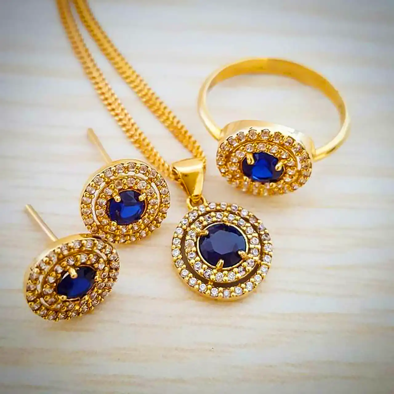 نیم ست نگین آبی لوکس