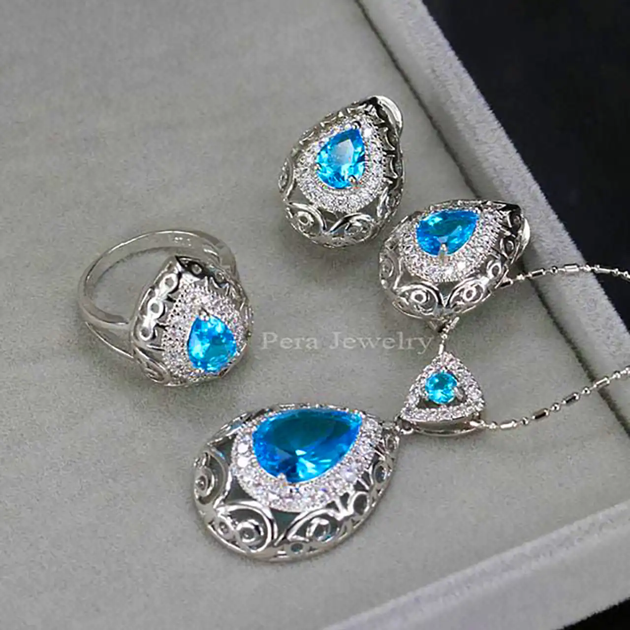 نیم ست نگین آبی لوکس