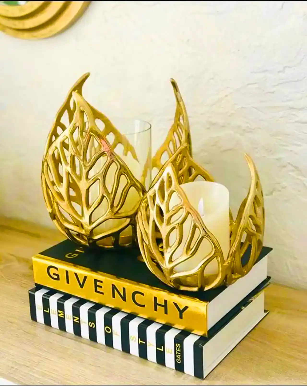 شیپ طلایی دکوری