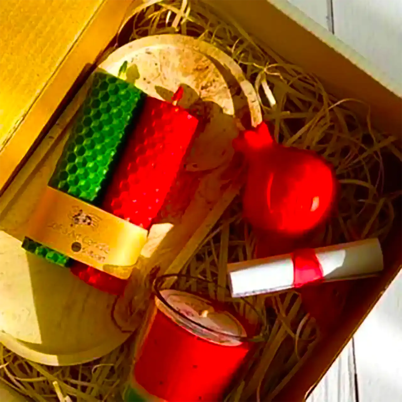 شمع با تم یلدایی