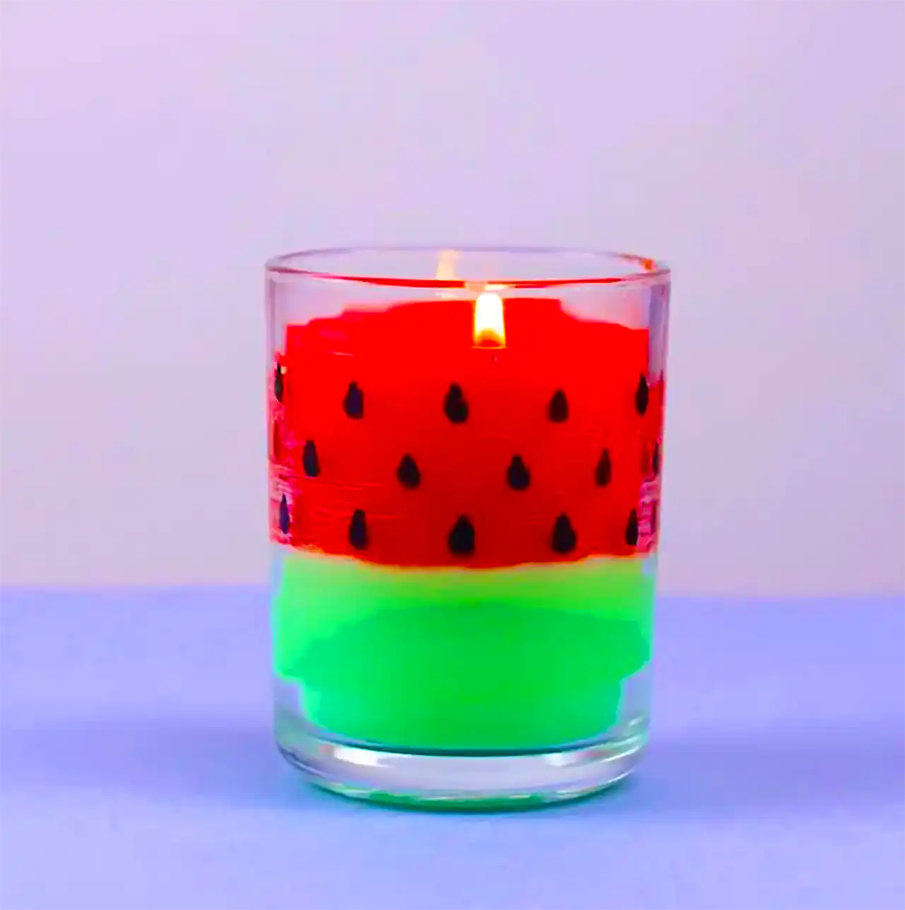 شمع با تم یلدایی