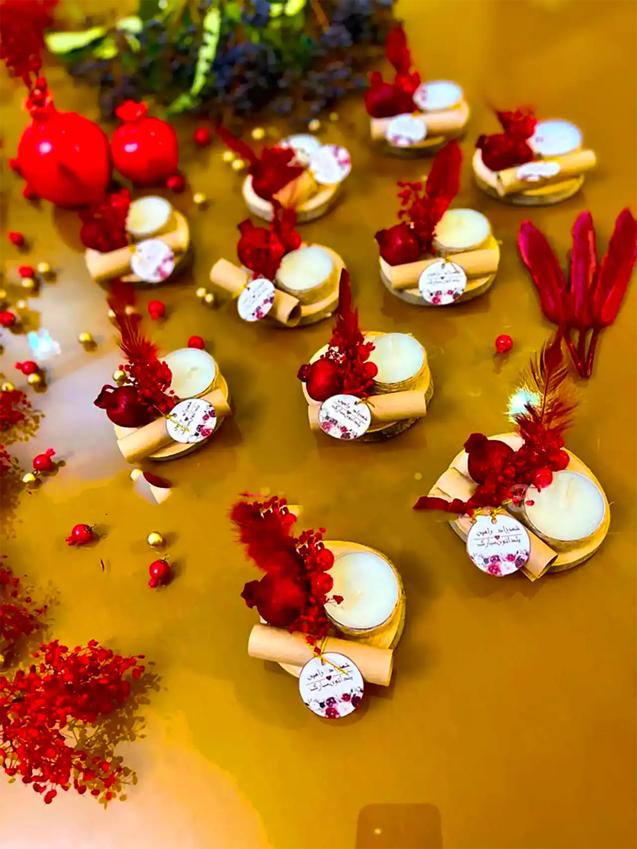 شمع با تم یلدایی