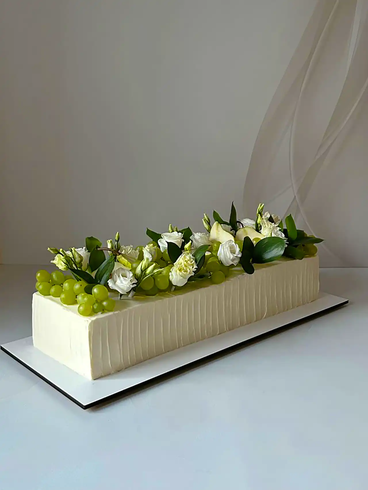 تزیین کیک مستطیلی تولد