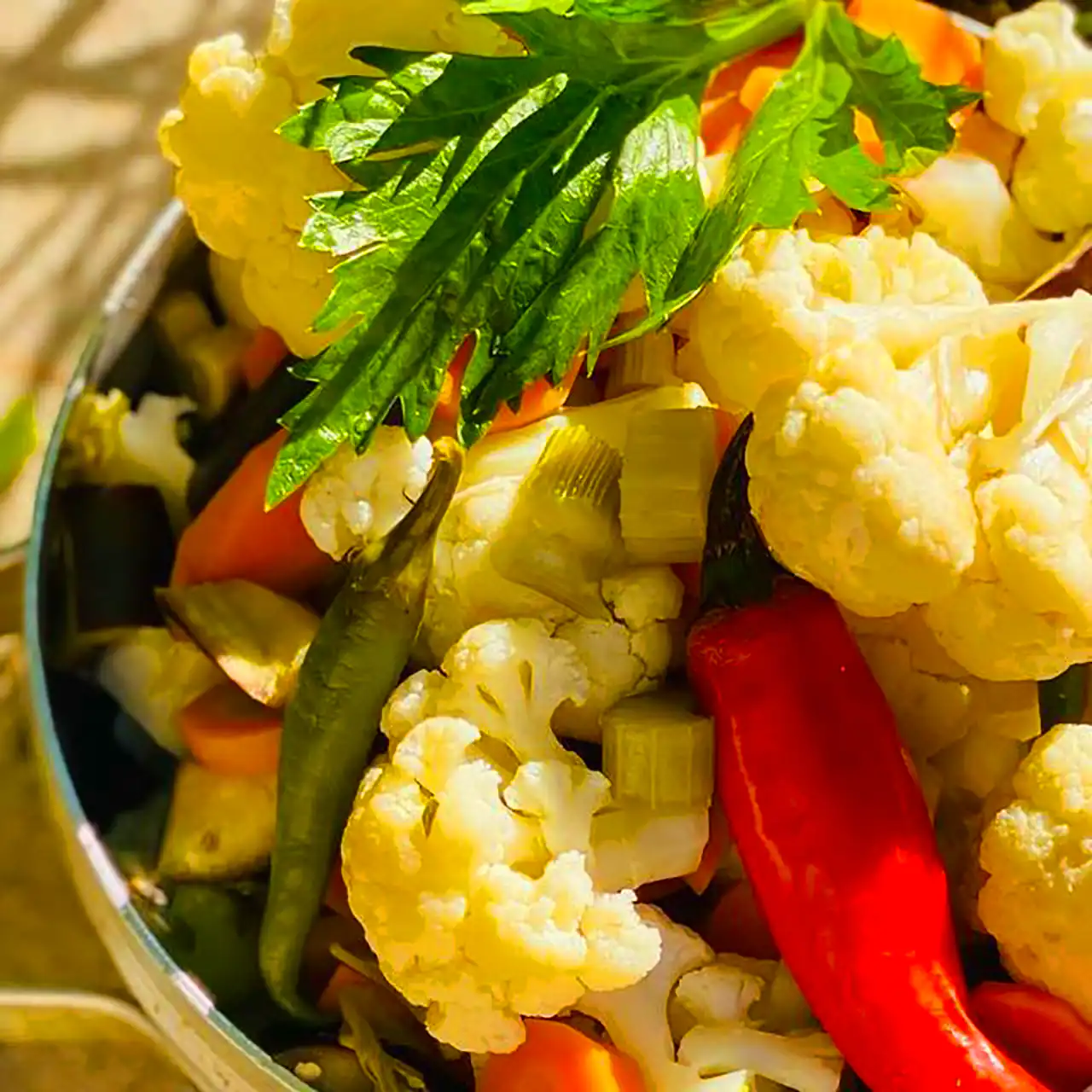 ترشی مخلوط خونگی