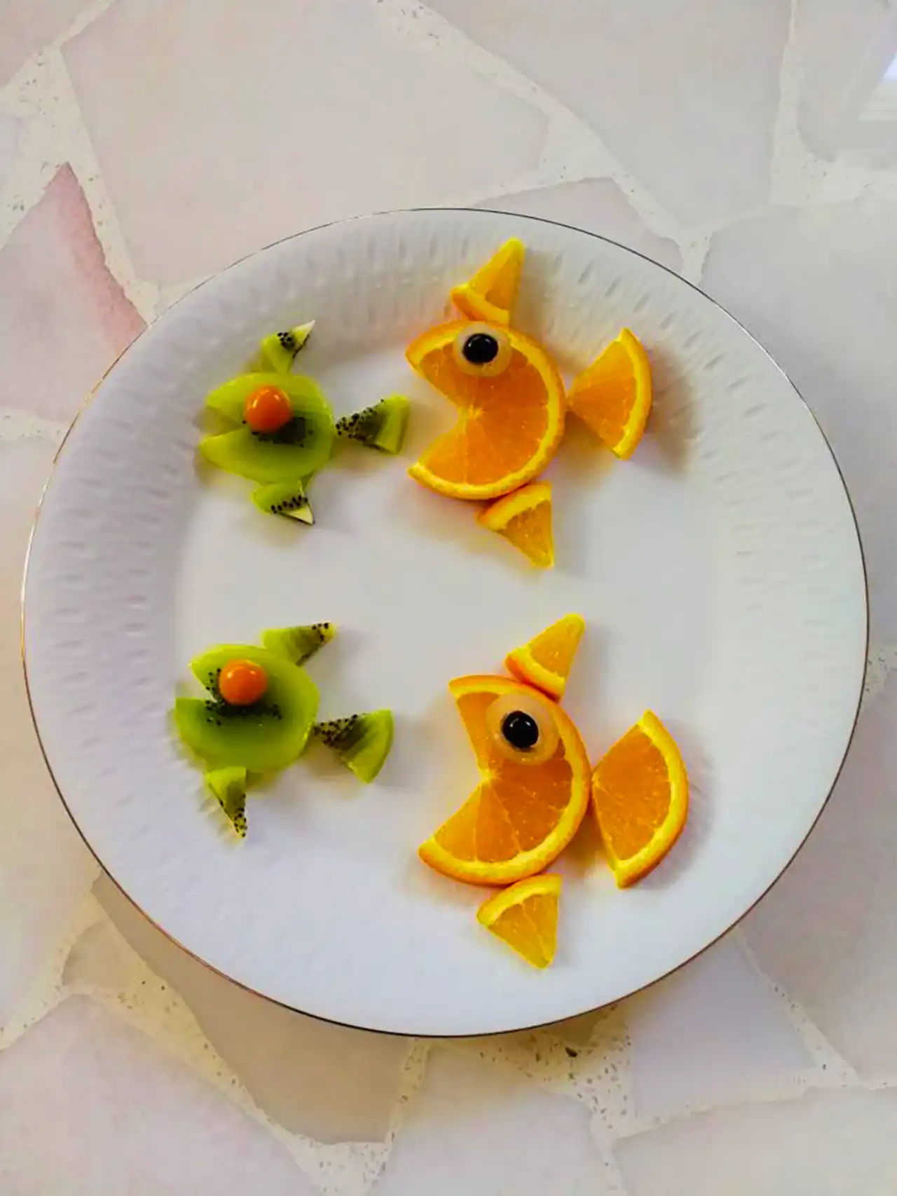 بشقاب میوه اسلایسی کودک