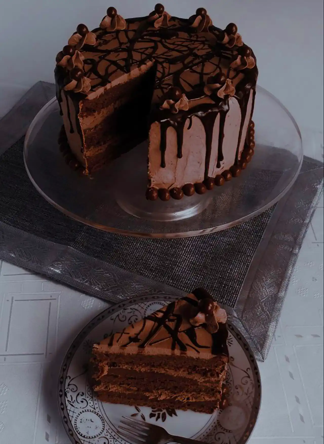 دیزاین کیک شکلاتی خونگی