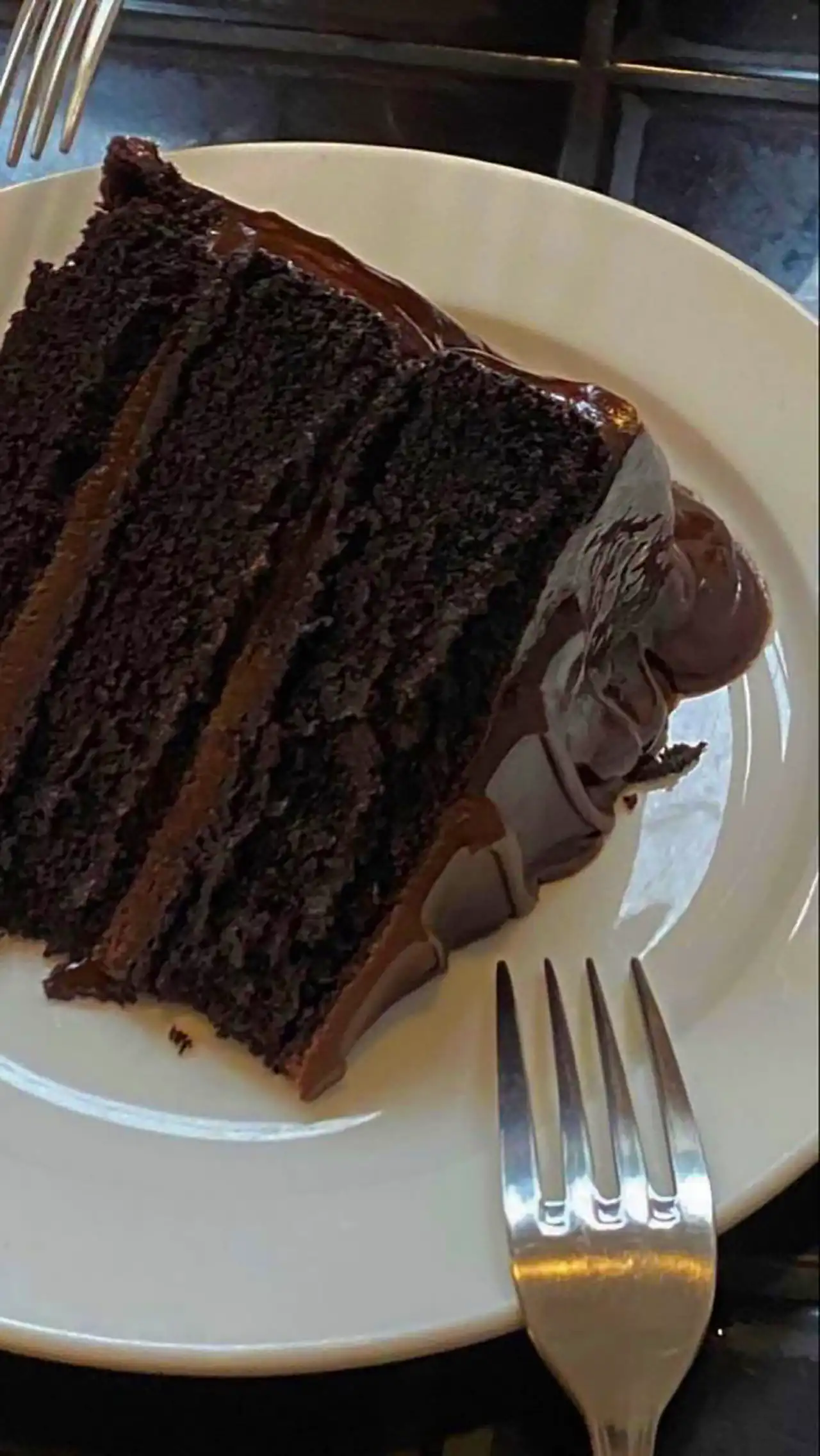 دیزاین کیک شکلاتی خونگی