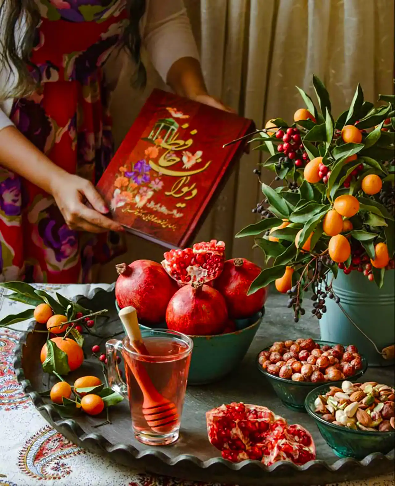 دیزاین میز شب یلدا