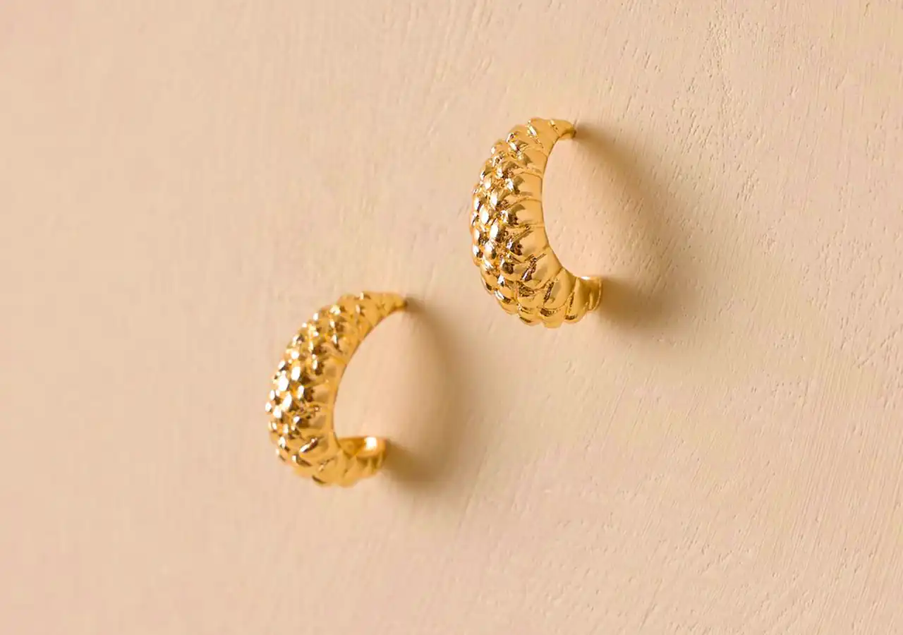 گوشواره میخی طلا اقتصادی