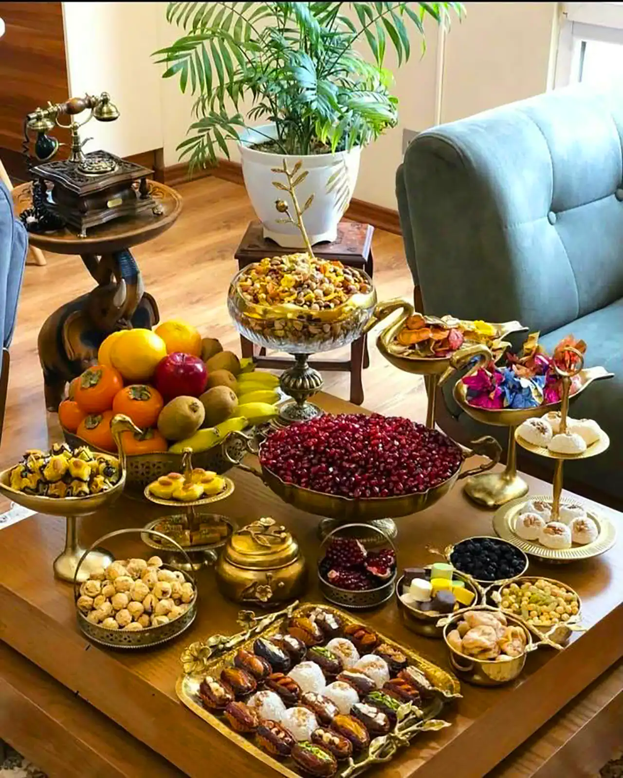 ایده میز تنقلات یلدا