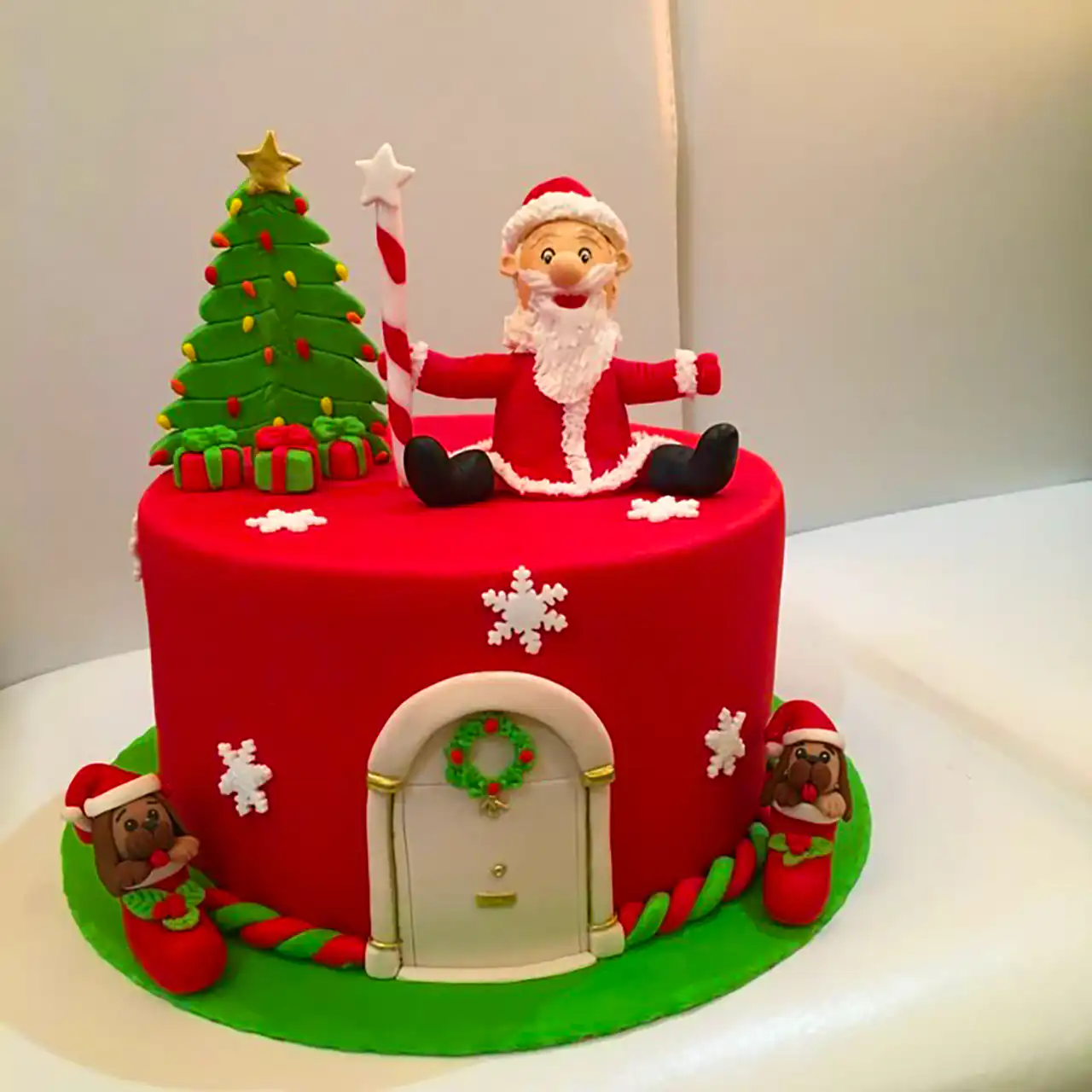 کیک کریسمسی با فوندانت