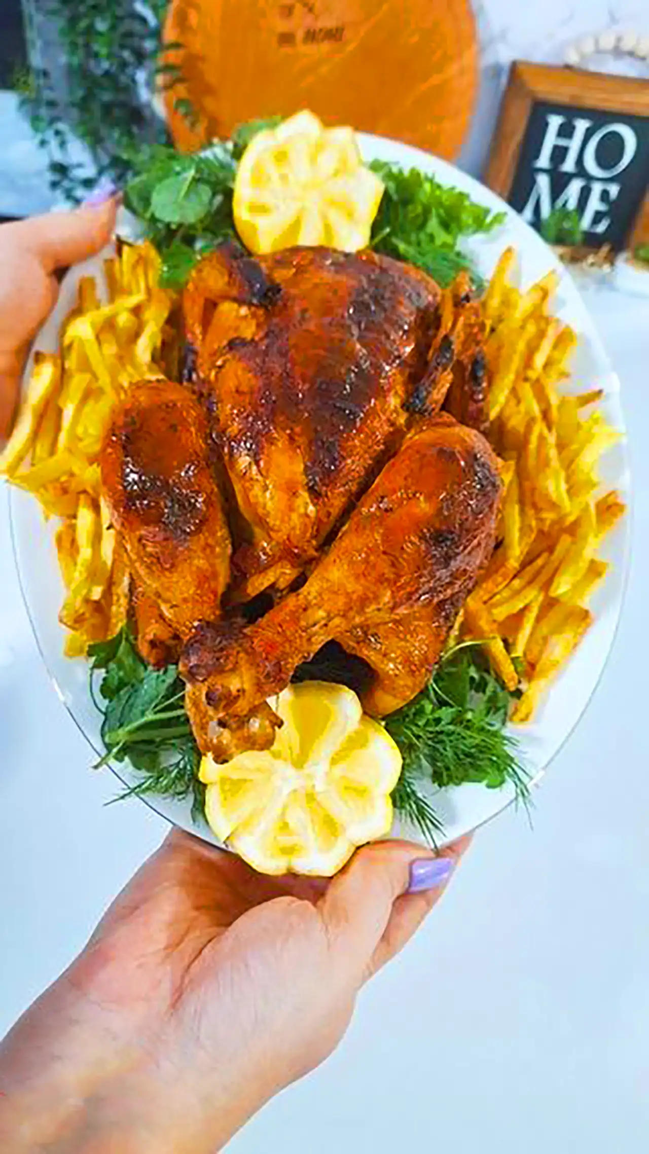 مرغ شکم پر مجلسی