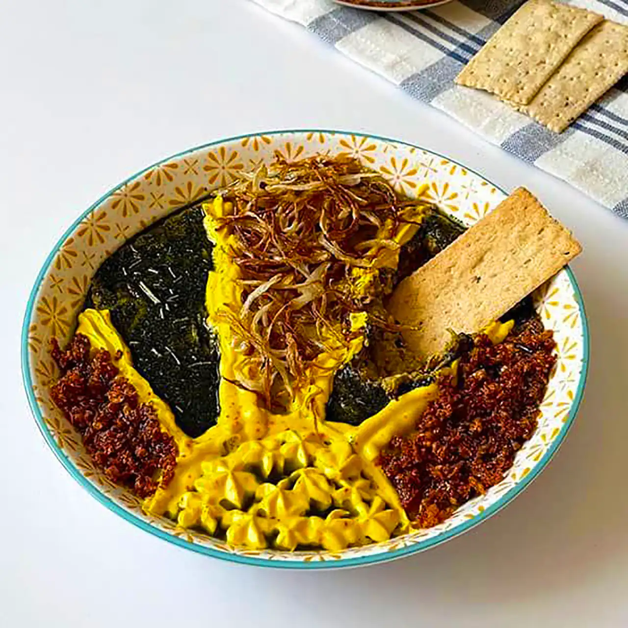 تزئین کشک و بادمجان