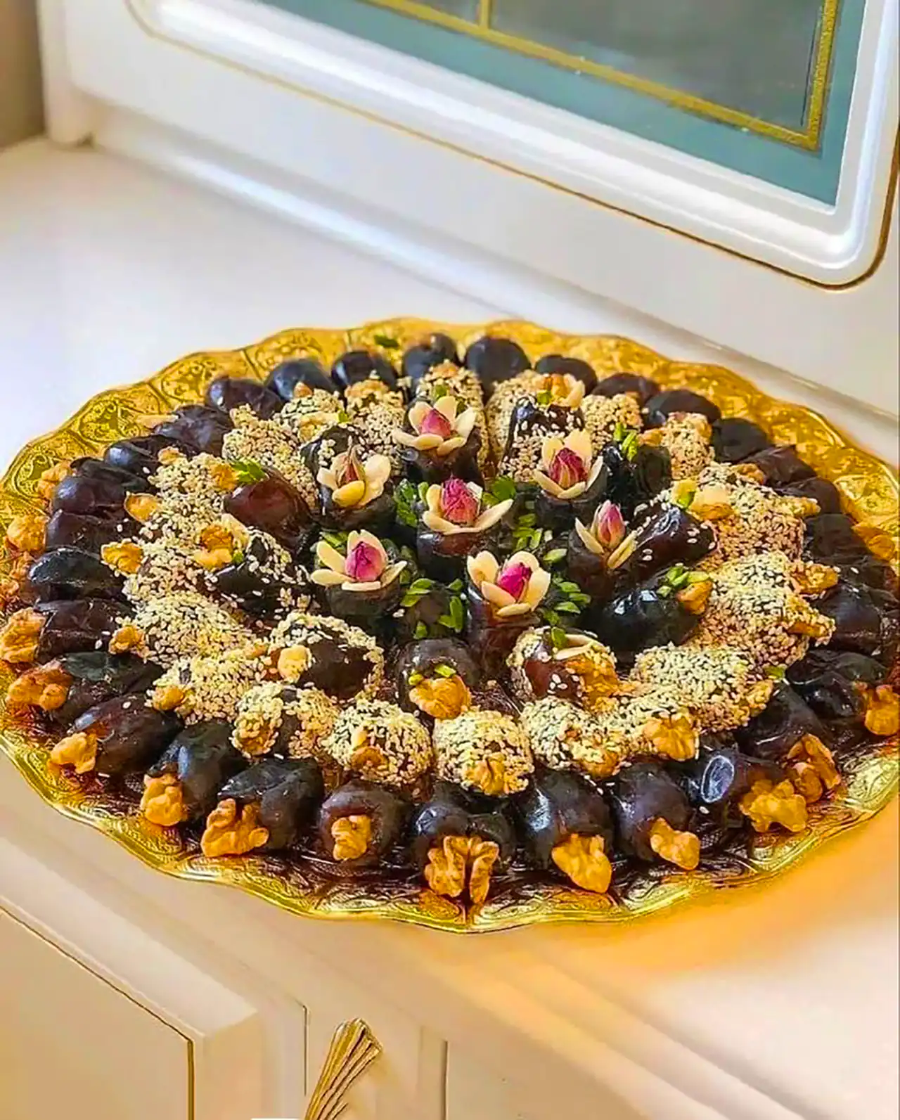 تزئین خرما برای روضه