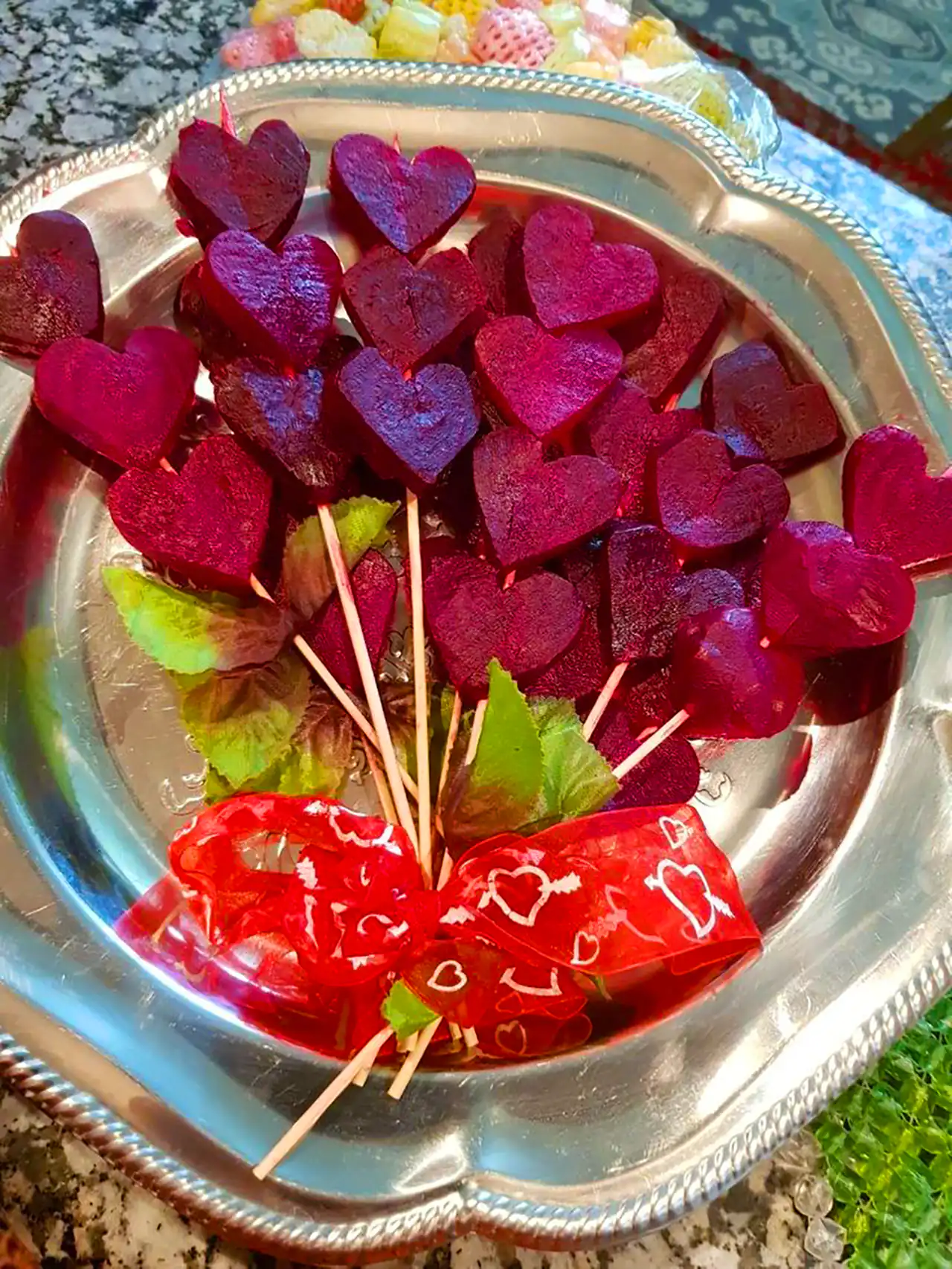 تزئین لبو برای شب چله