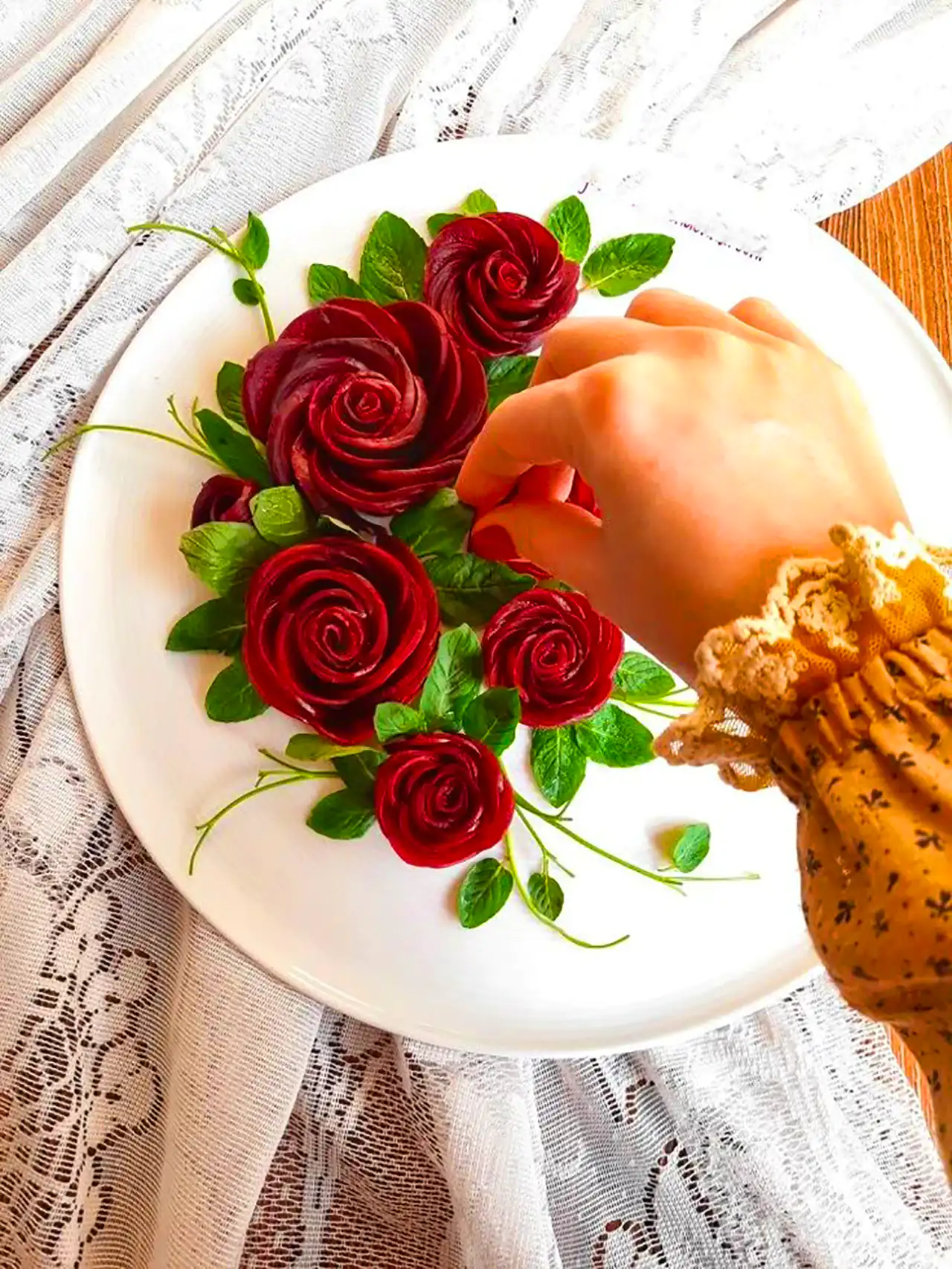 تزئین لبو برای شب چله