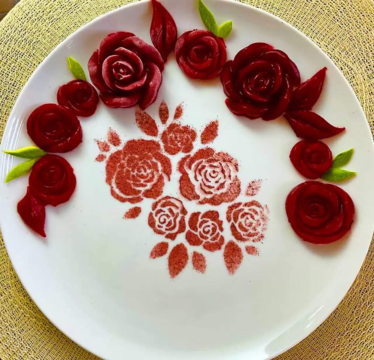 تزئین لبو برای شب چله