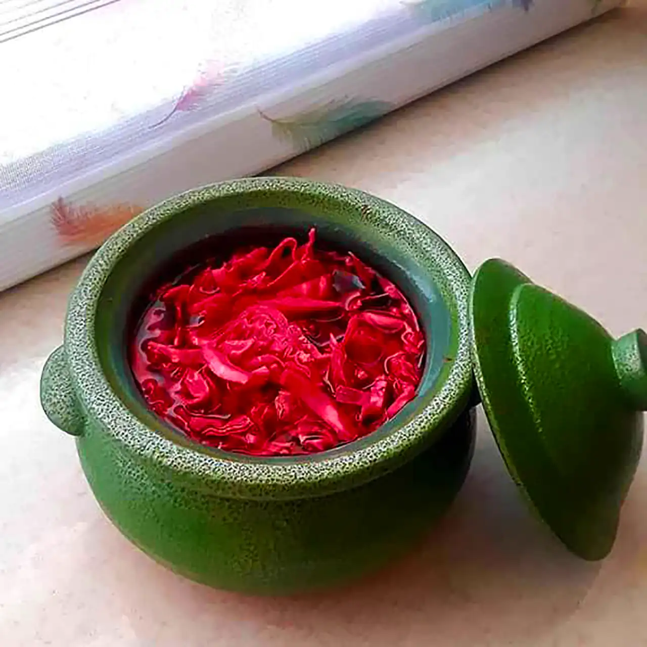 ترشی رستورانی کلم بنفش