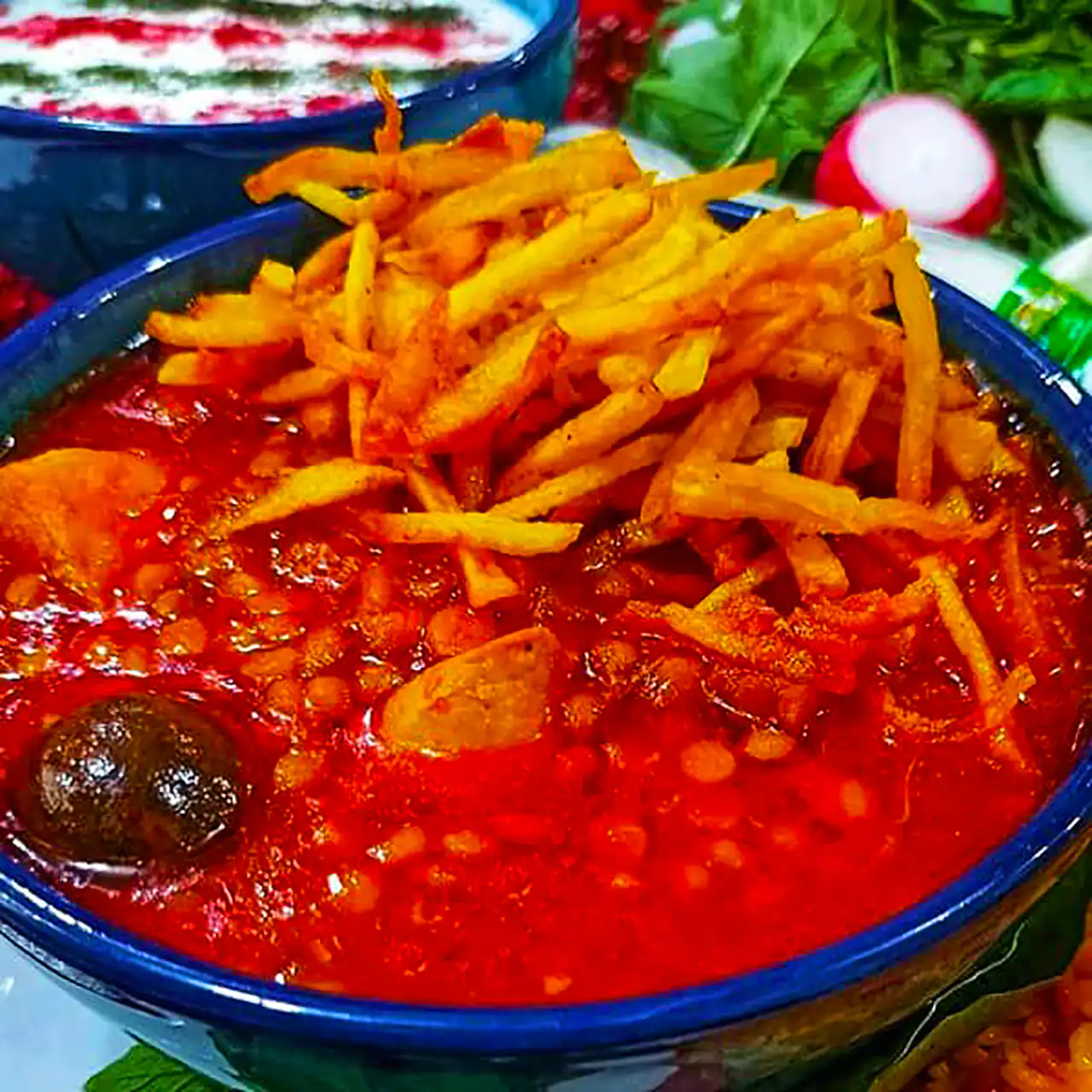 سرو سنتی خورشت قیمه